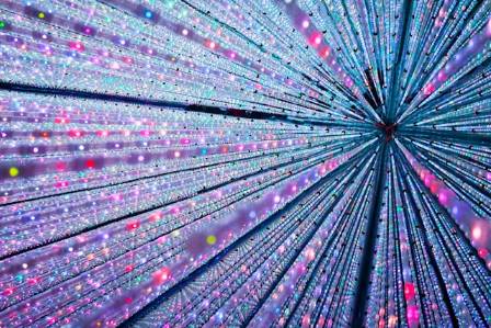LED Technology Illuminates Cities: 20 Iconic Displays Worldwide